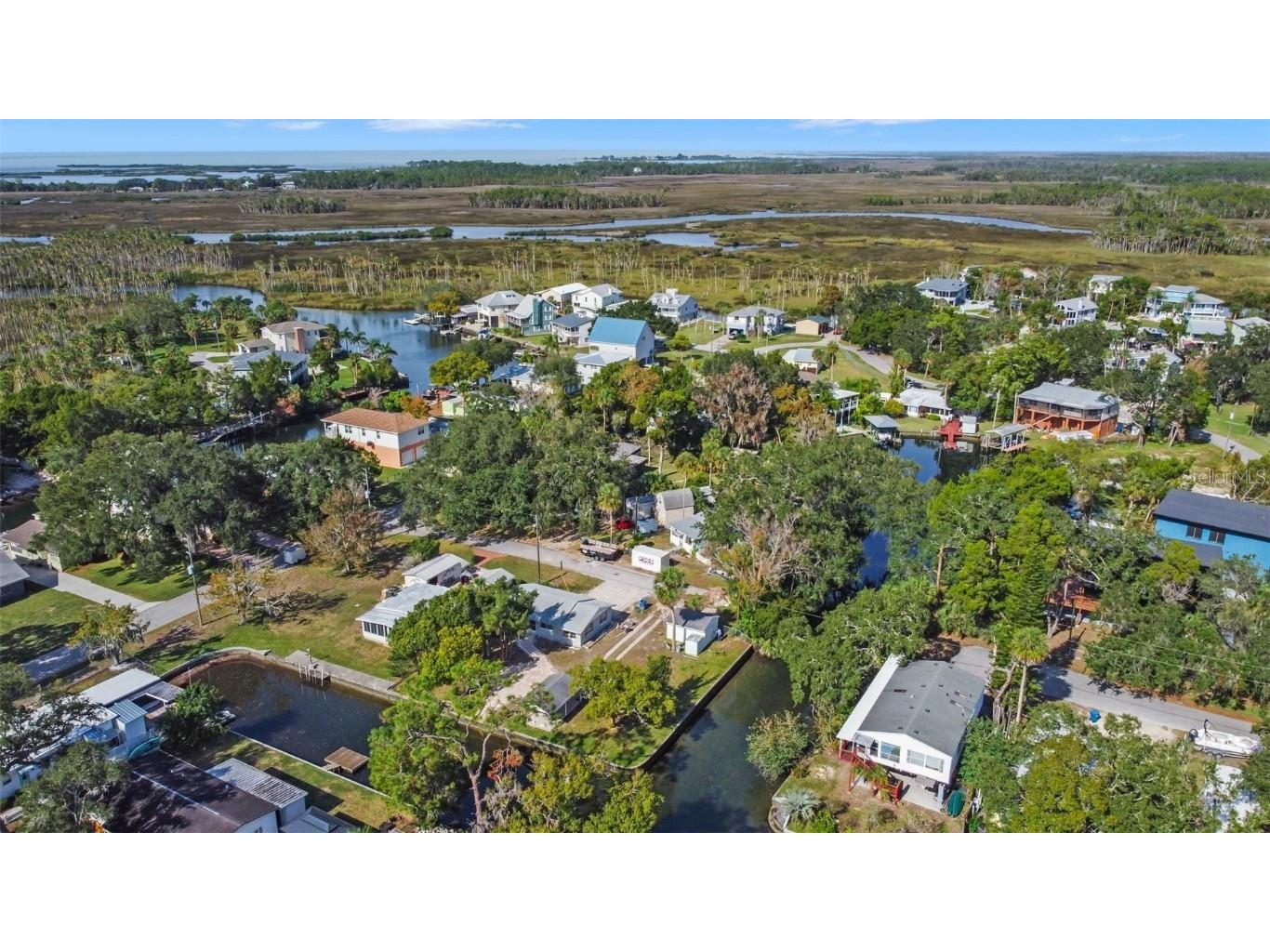 Teal Drive Weeki Wachee FL 34607 W7880353 image13