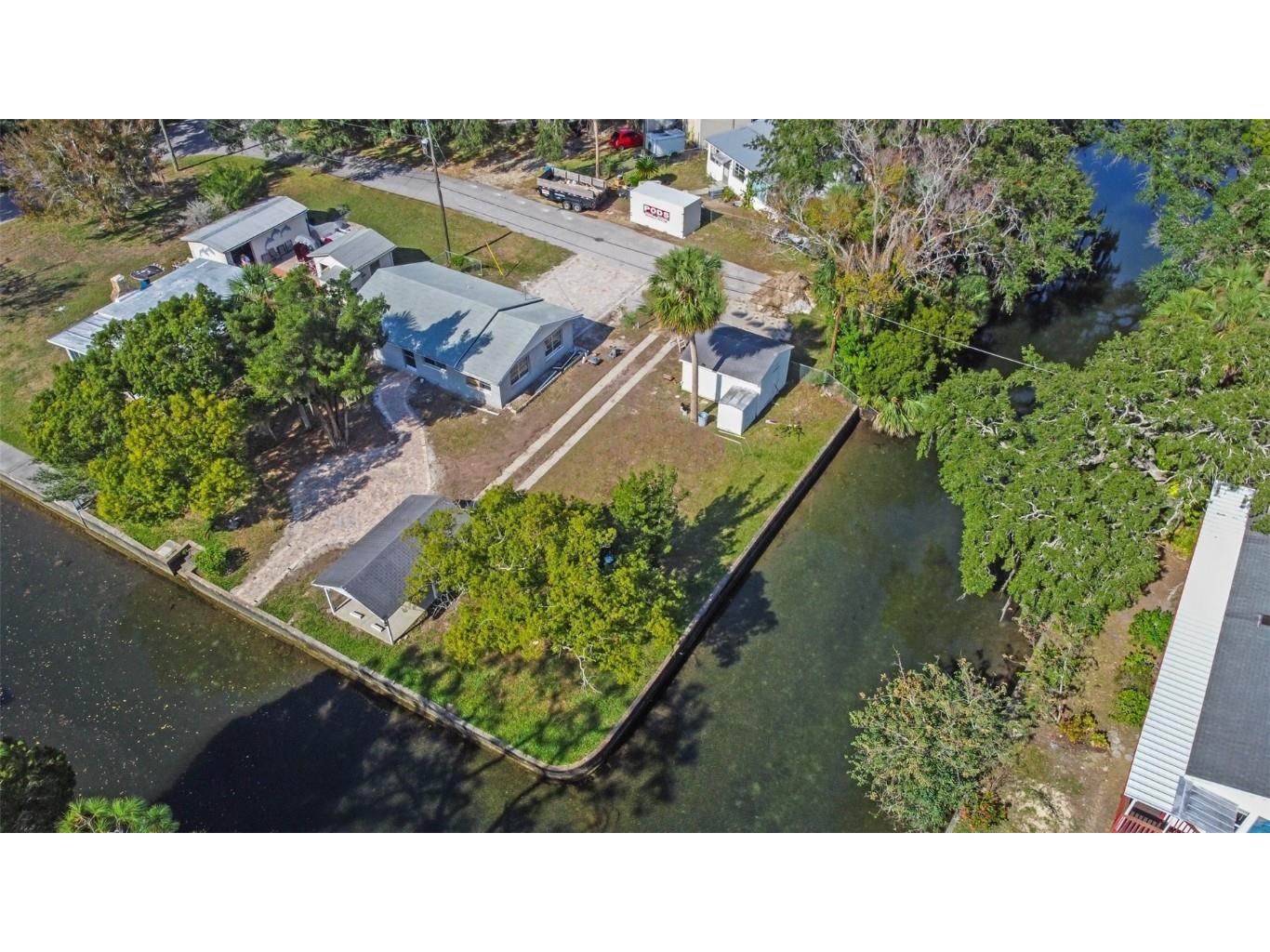 Teal Drive Weeki Wachee FL 34607 W7880353 image15