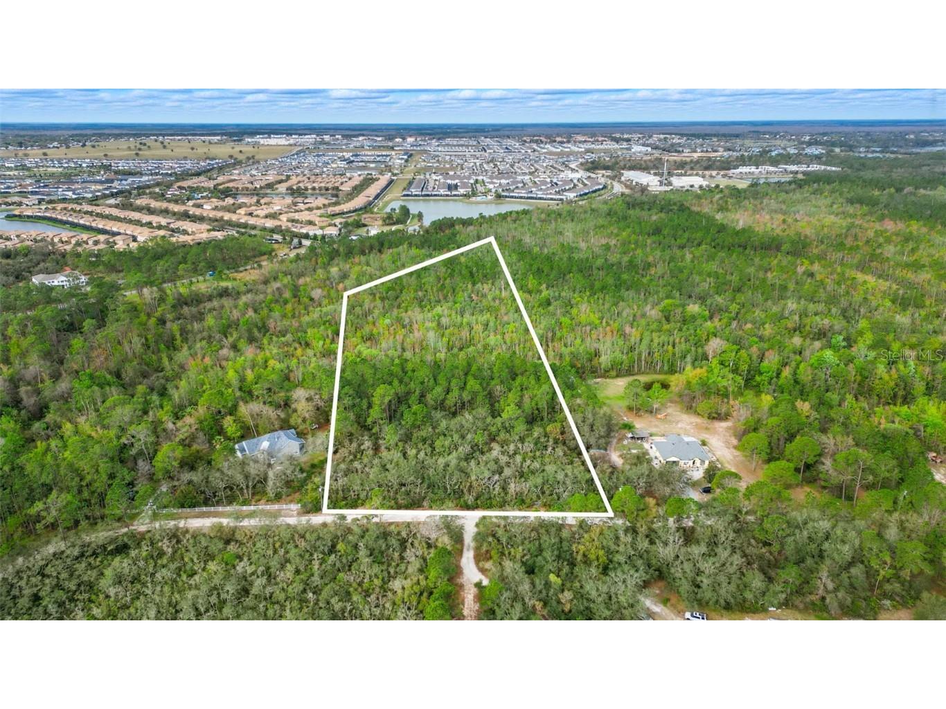 Thacker Trail Kissimmee FL 34747 W7872619 image1