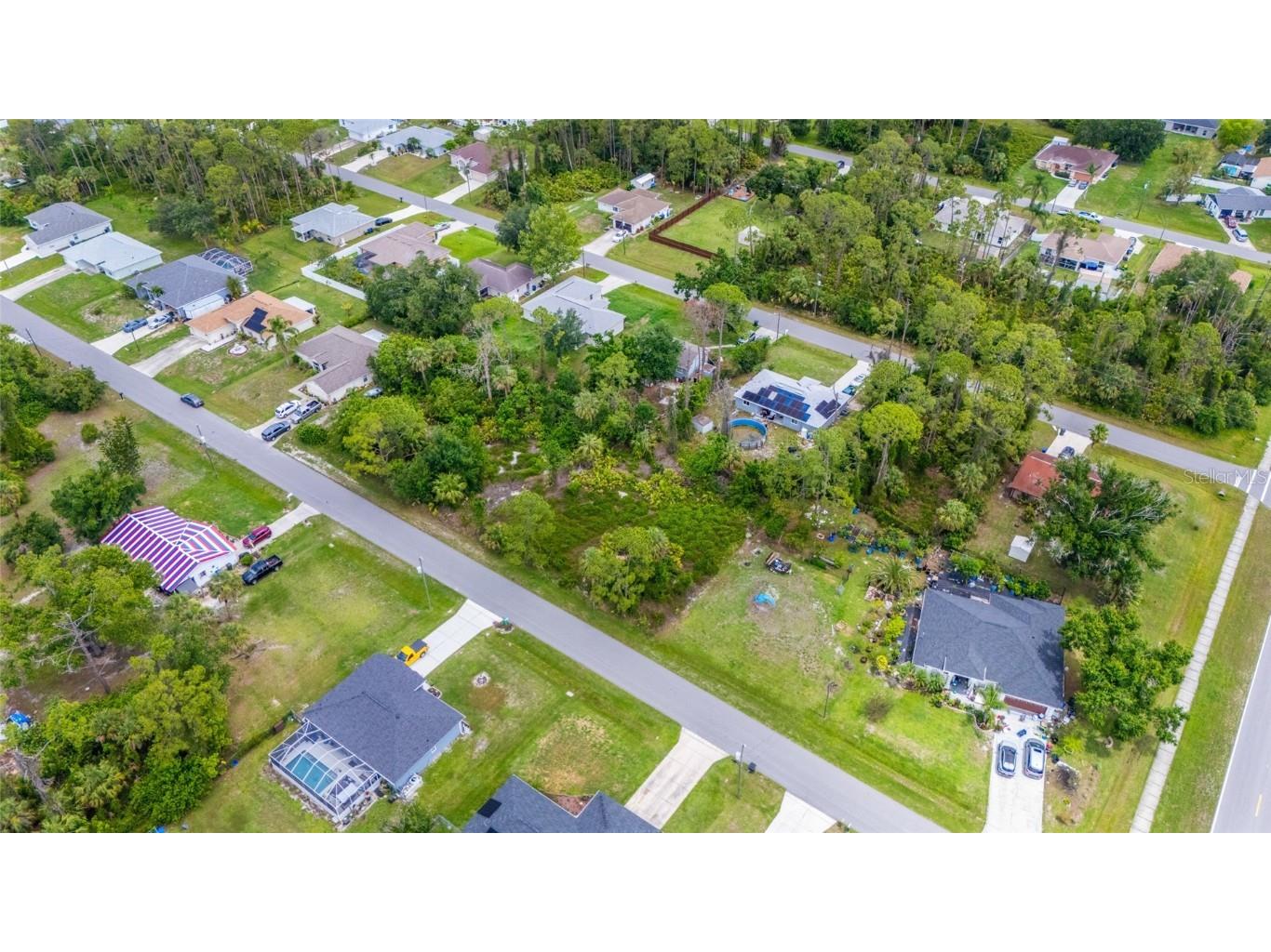 Traverse Avenue North Port FL 34286 A4655291 image7