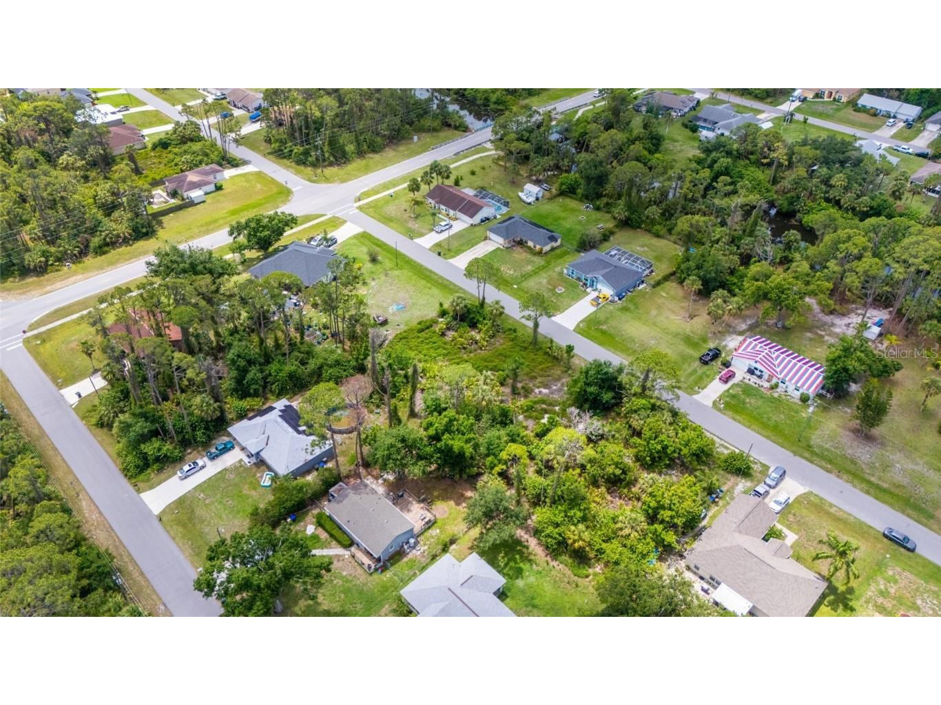 Traverse Avenue North Port FL 34286 A4655291 image9