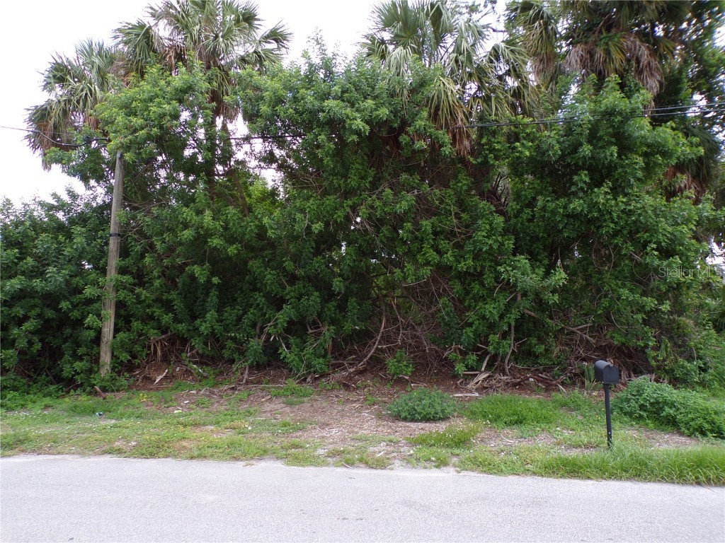 Tupelo Avenue North Port FL 34286 C7476804 image1