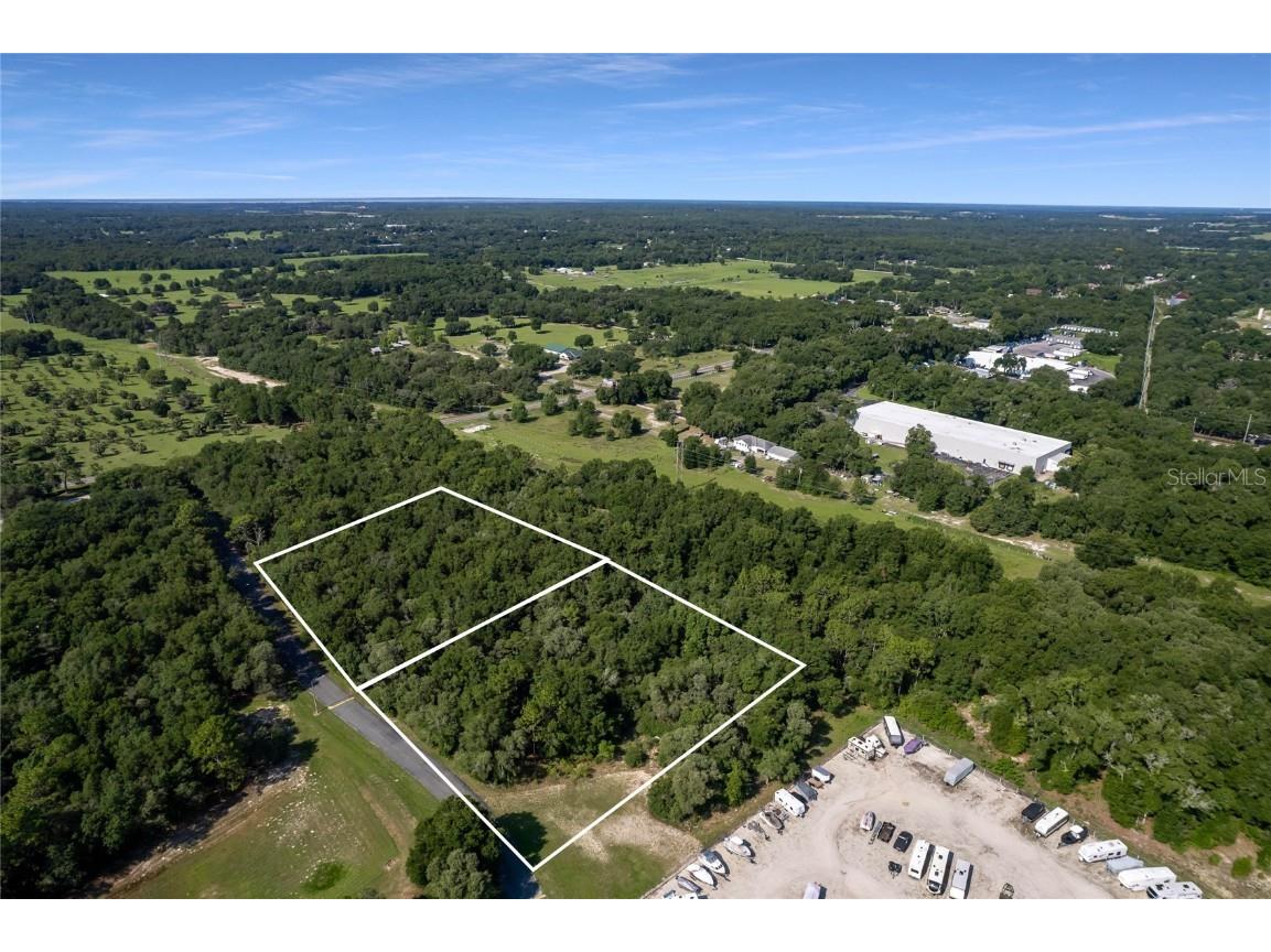 Tuscan Oaks Court #3 Sorrento FL 32776 O6038502 image1