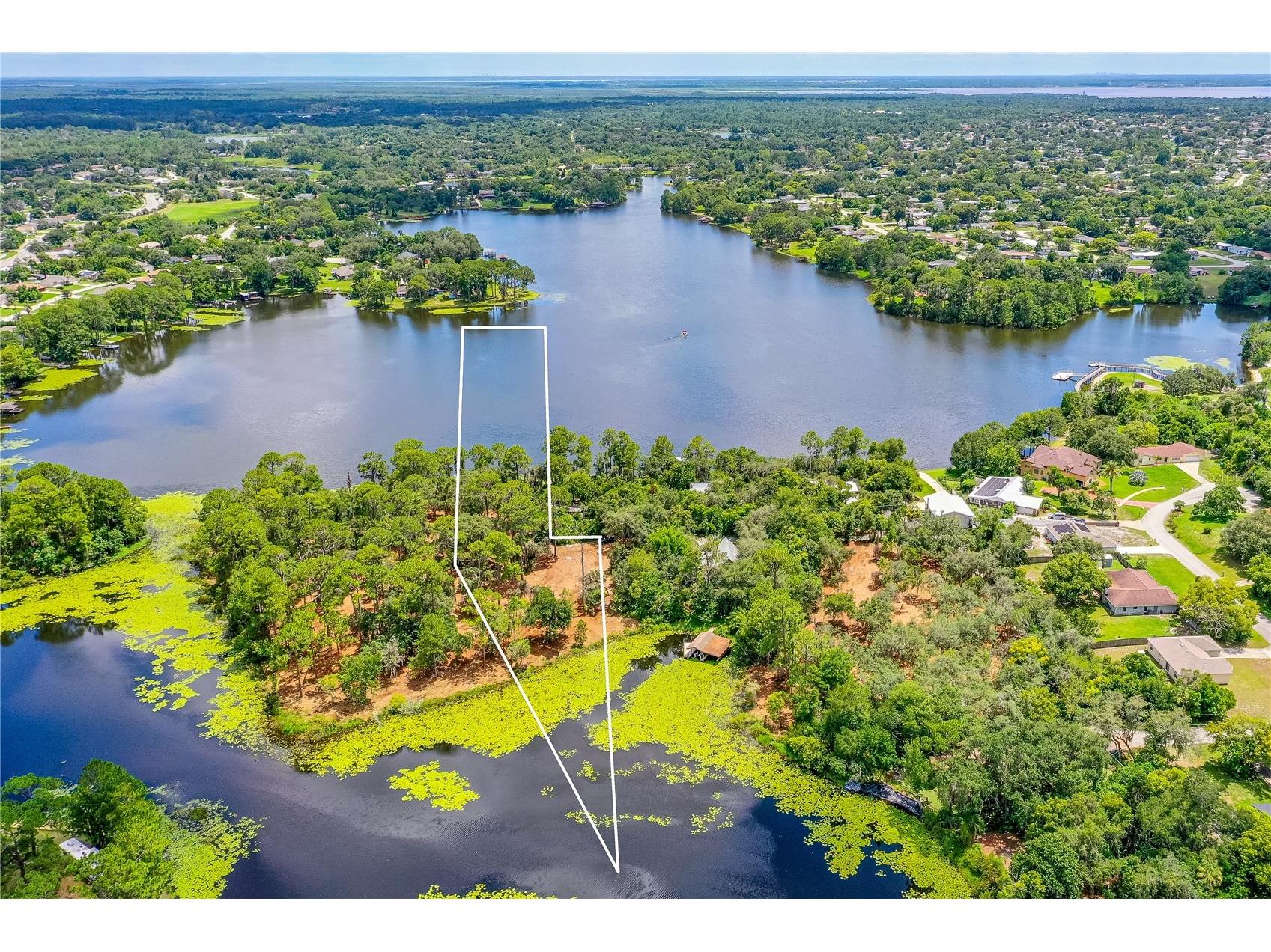 Twin Oak Street Deltona FL 32725 V4947354 image3