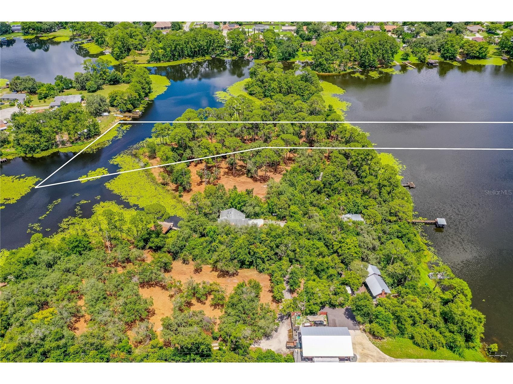 Twin Oak Street Deltona FL 32725 V4947355 image3