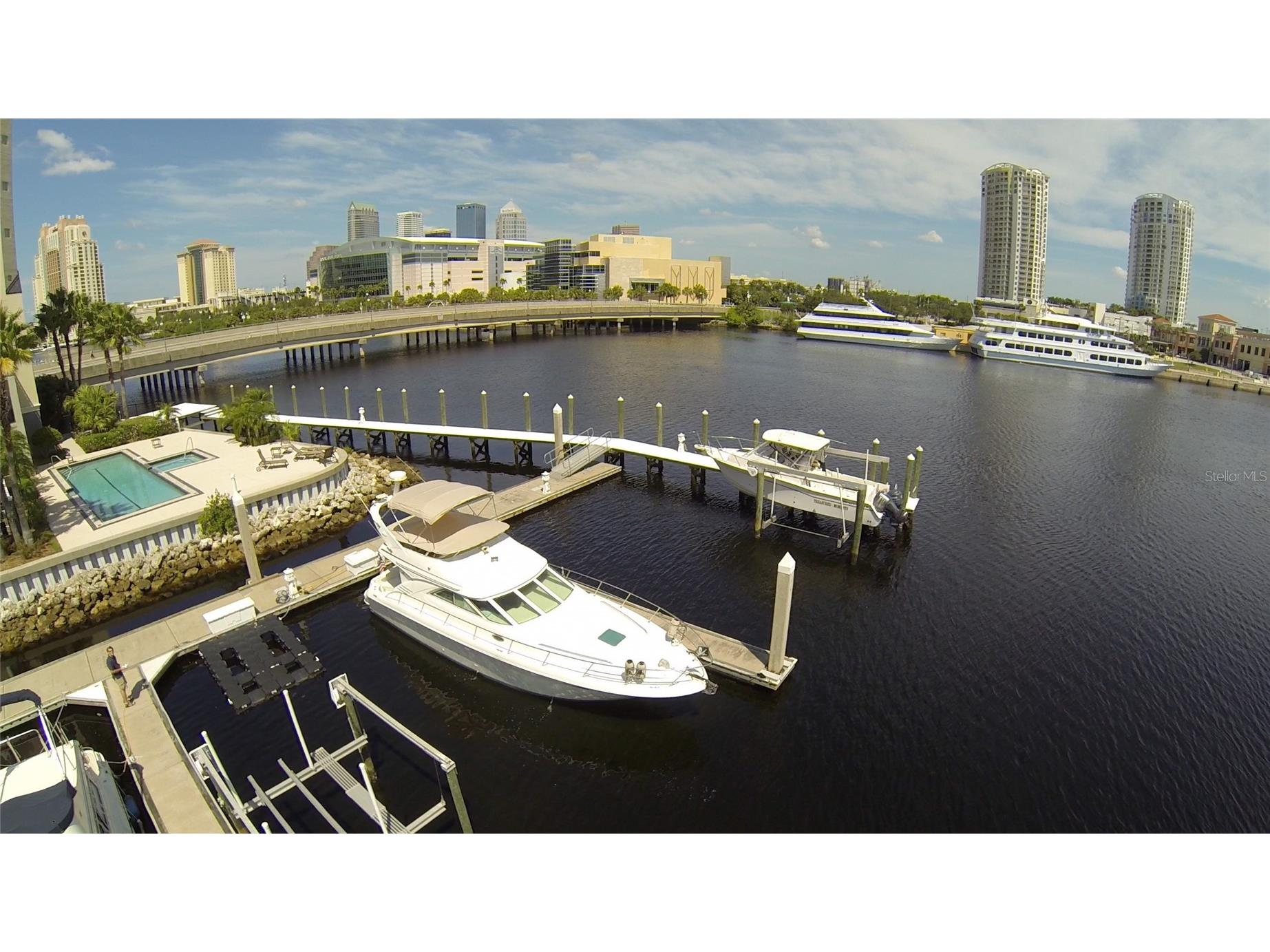 600 Garrison Cove Lane #1 Tampa FL 33602 TB8518091 image1