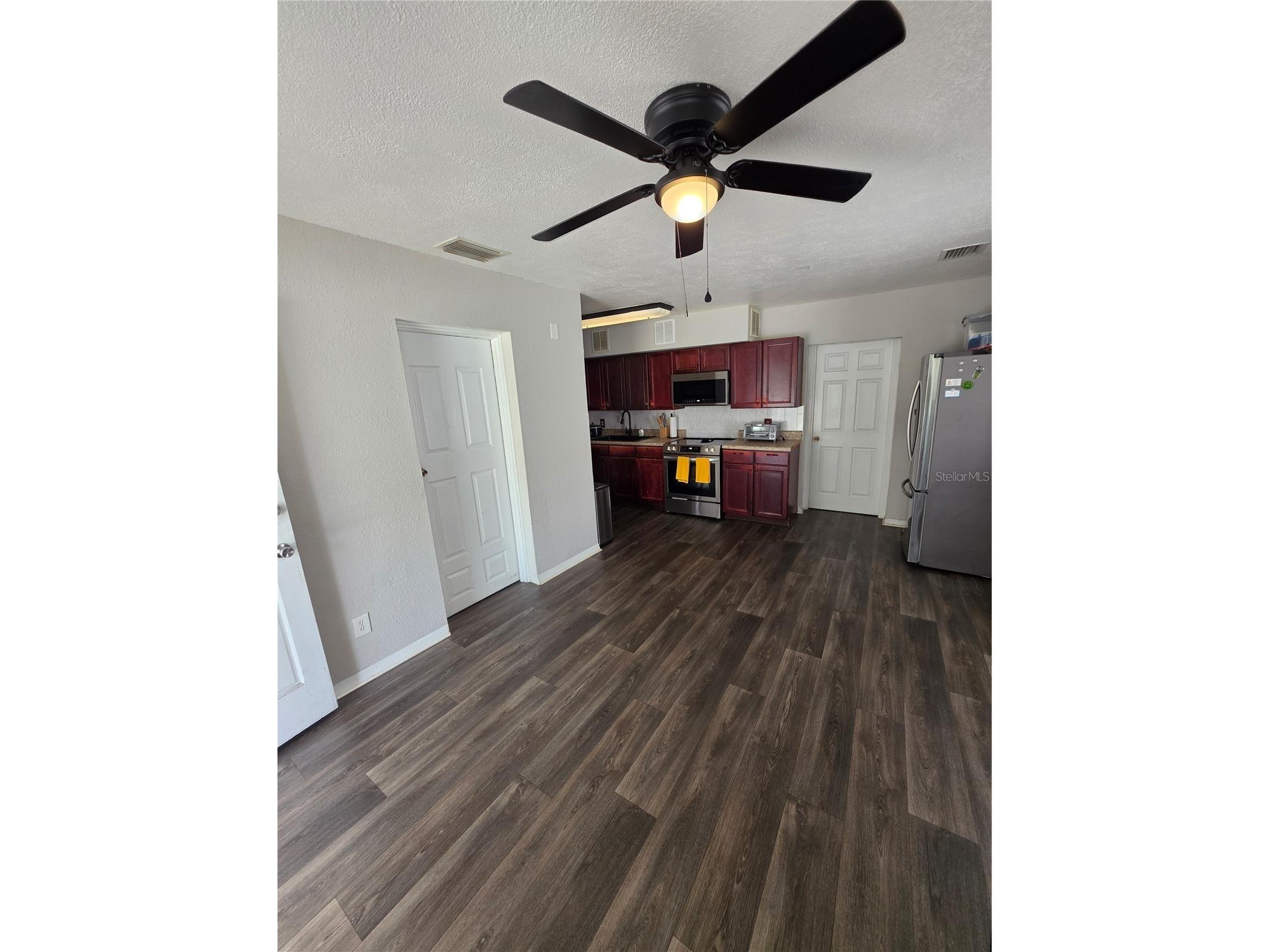 1807 E Waters Avenue Tampa FL 33604 TB8521423 image19