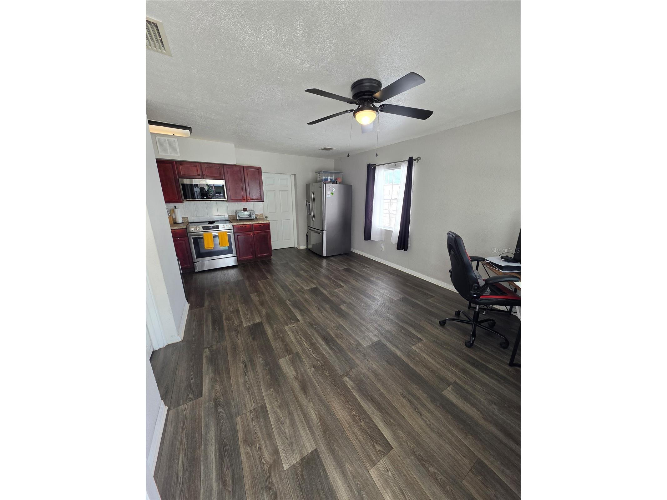1807 E Waters Avenue Tampa FL 33604 TB8521423 image20