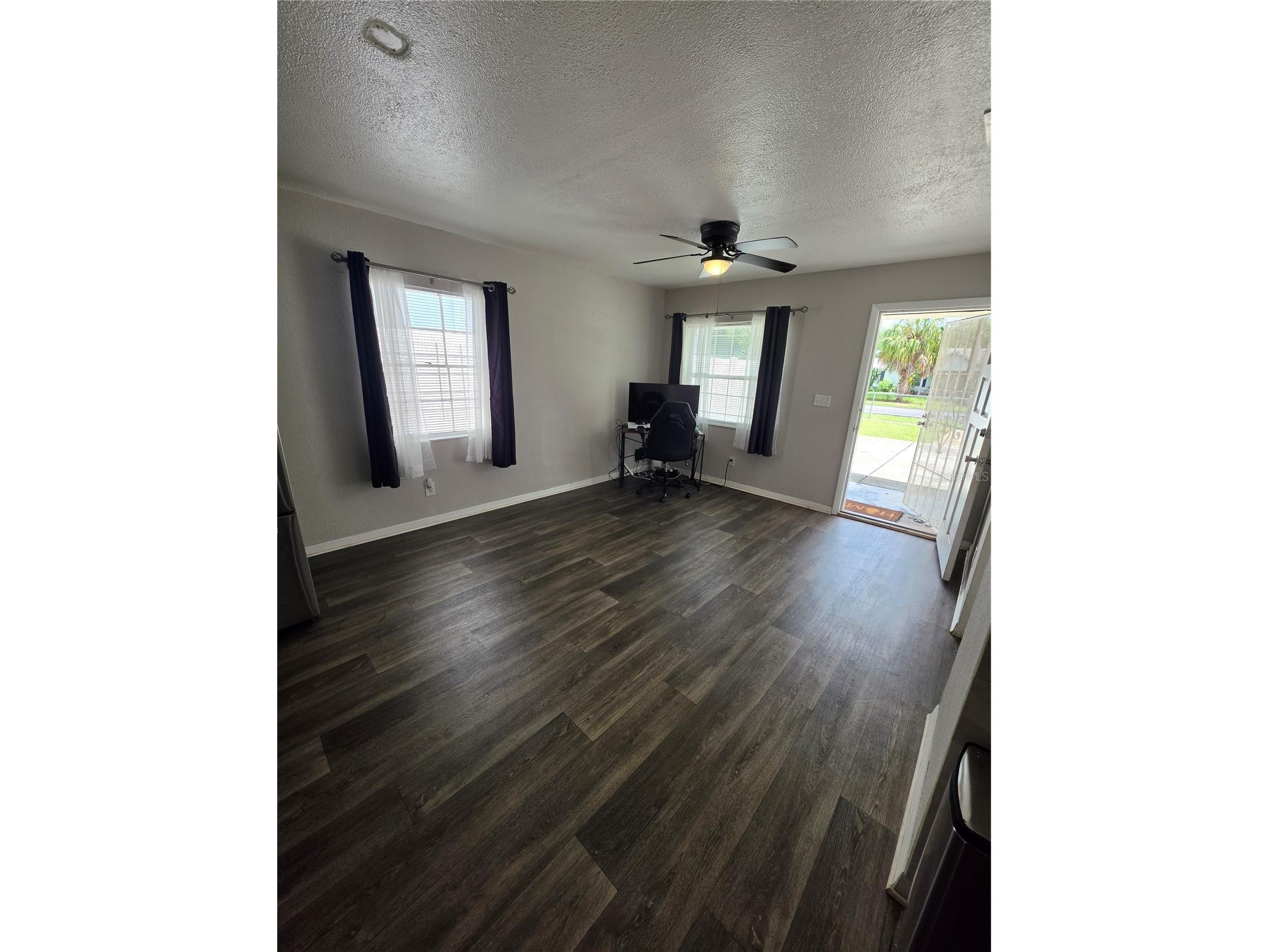 1807 E Waters Avenue Tampa FL 33604 TB8521423 image21
