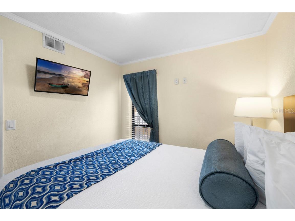  Tampa FL 33607 TB8419145 image17