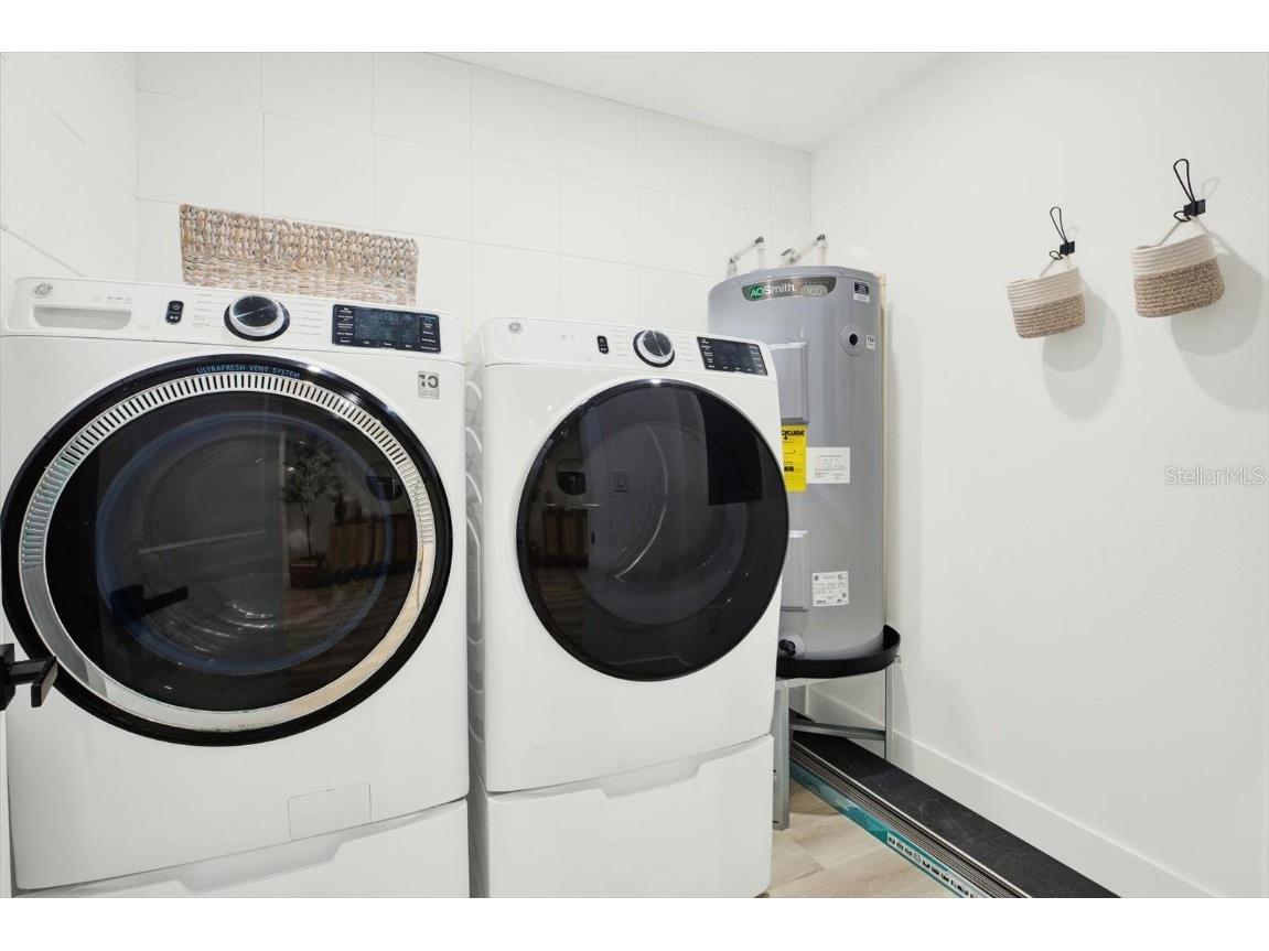  Tampa FL 33607 TB8462065 image15