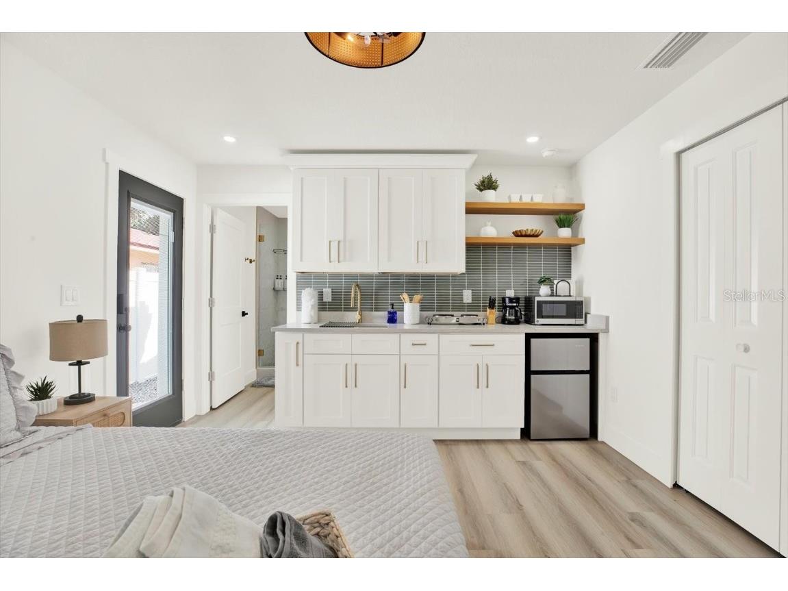  Tampa FL 33607 TB8462065 image18