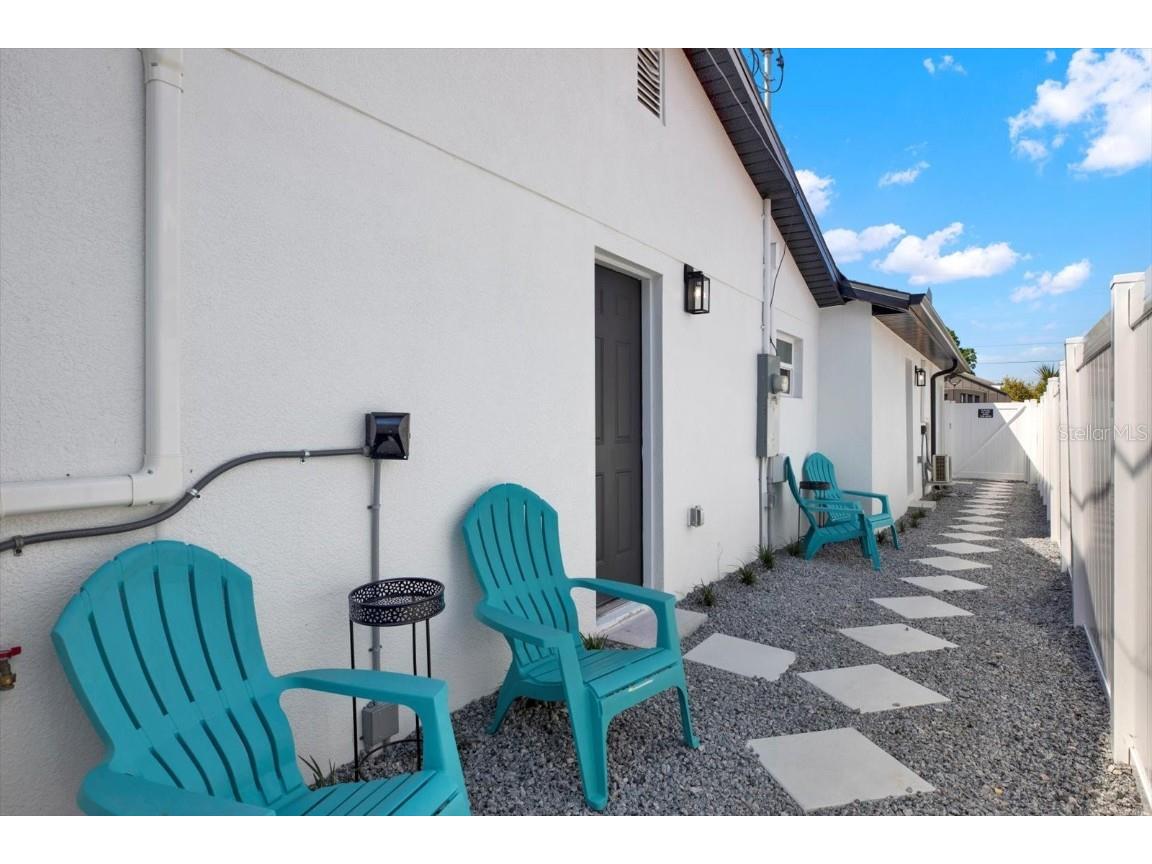  Tampa FL 33607 TB8462065 image24