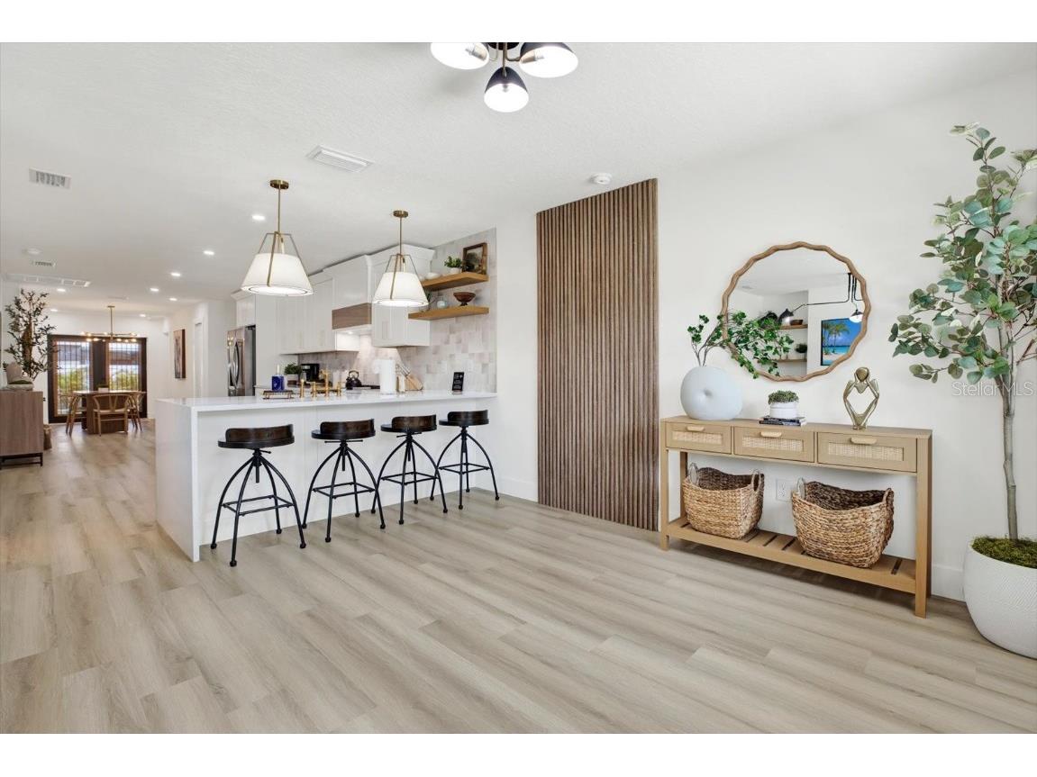  Tampa FL 33607 TB8462065 image4