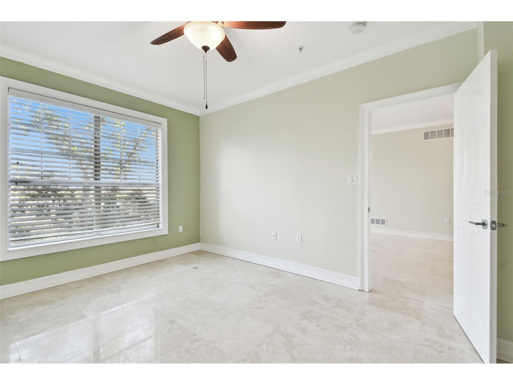  Tampa FL 33611 TB8515856 image21