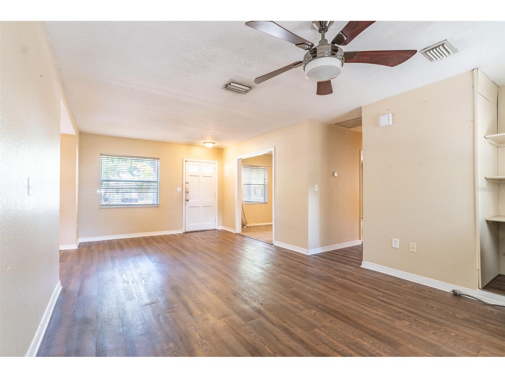 4416 W Anita Boulevard Tampa FL 33611 TB8519323 image6