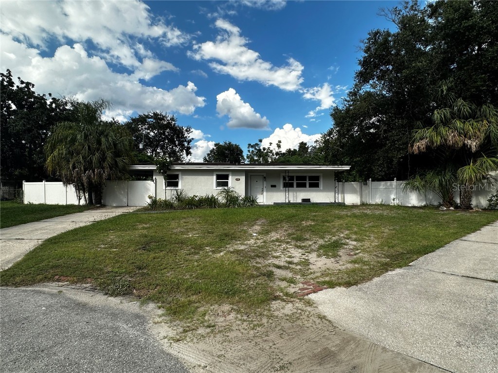  Tampa FL 33612 TB8415054 image1