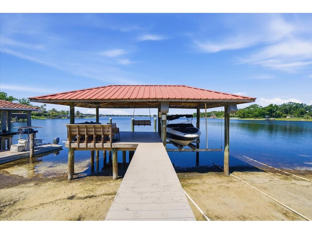  Tampa FL 33612 - LAKE CARROLL TB8509829 image5