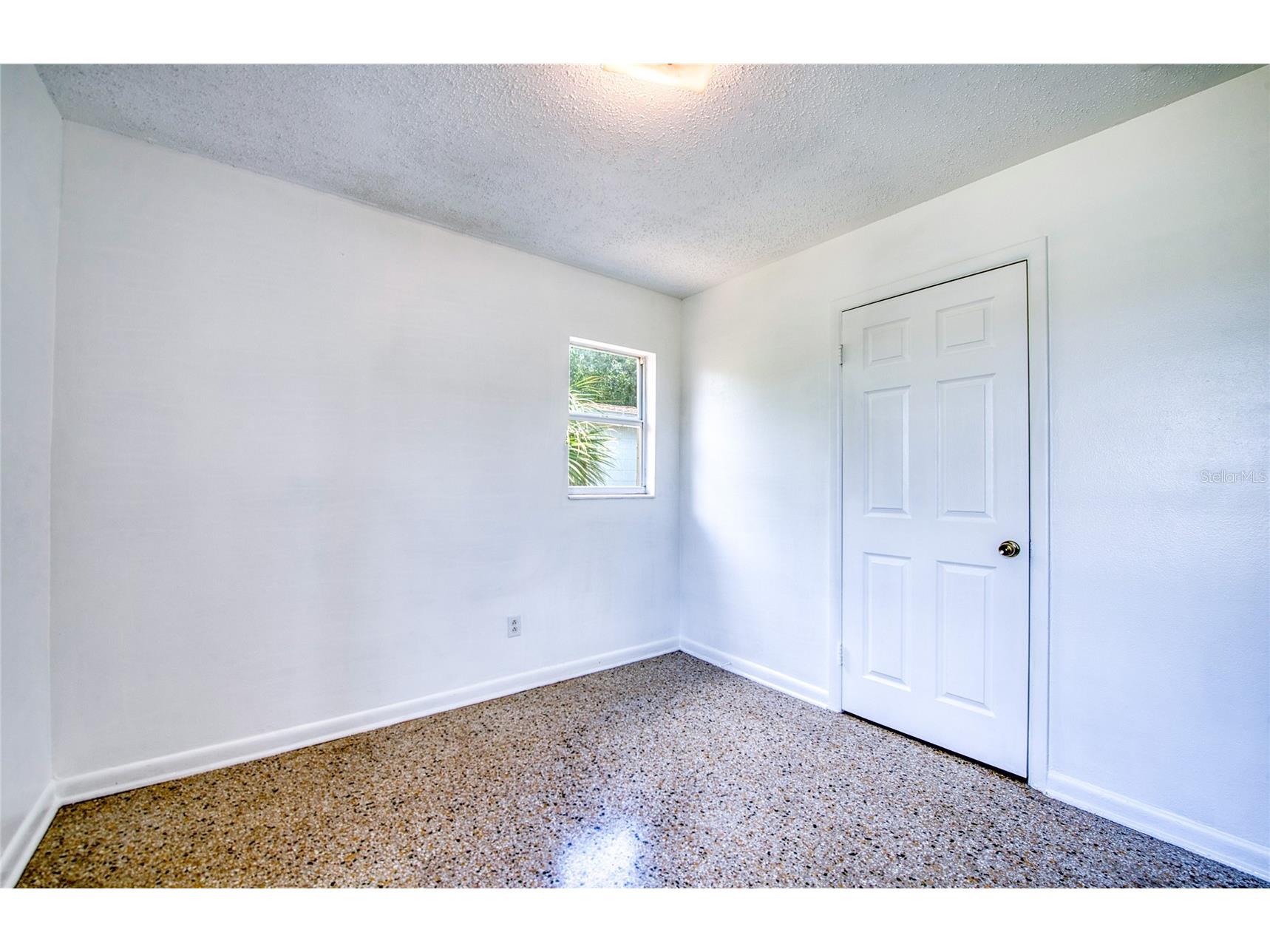  Tampa FL 33612 TB8525540 image17