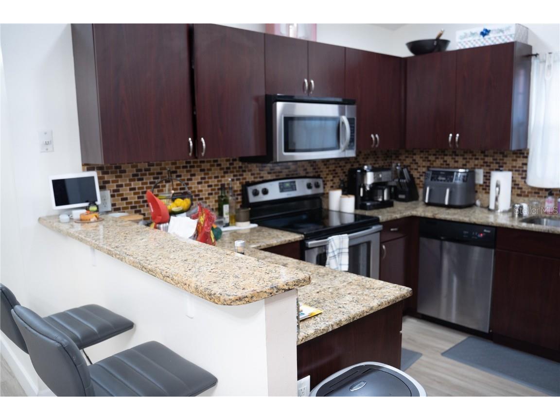 9468 Forest Hills Circle, Tampa, FL, 33612 MLS W7869157 Edina Realty