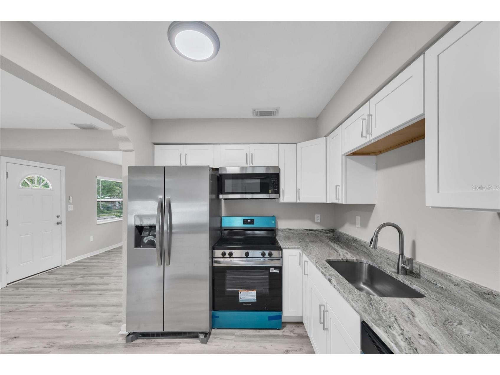 1808 S Club Court Tampa FL 33612 W7887397 image14