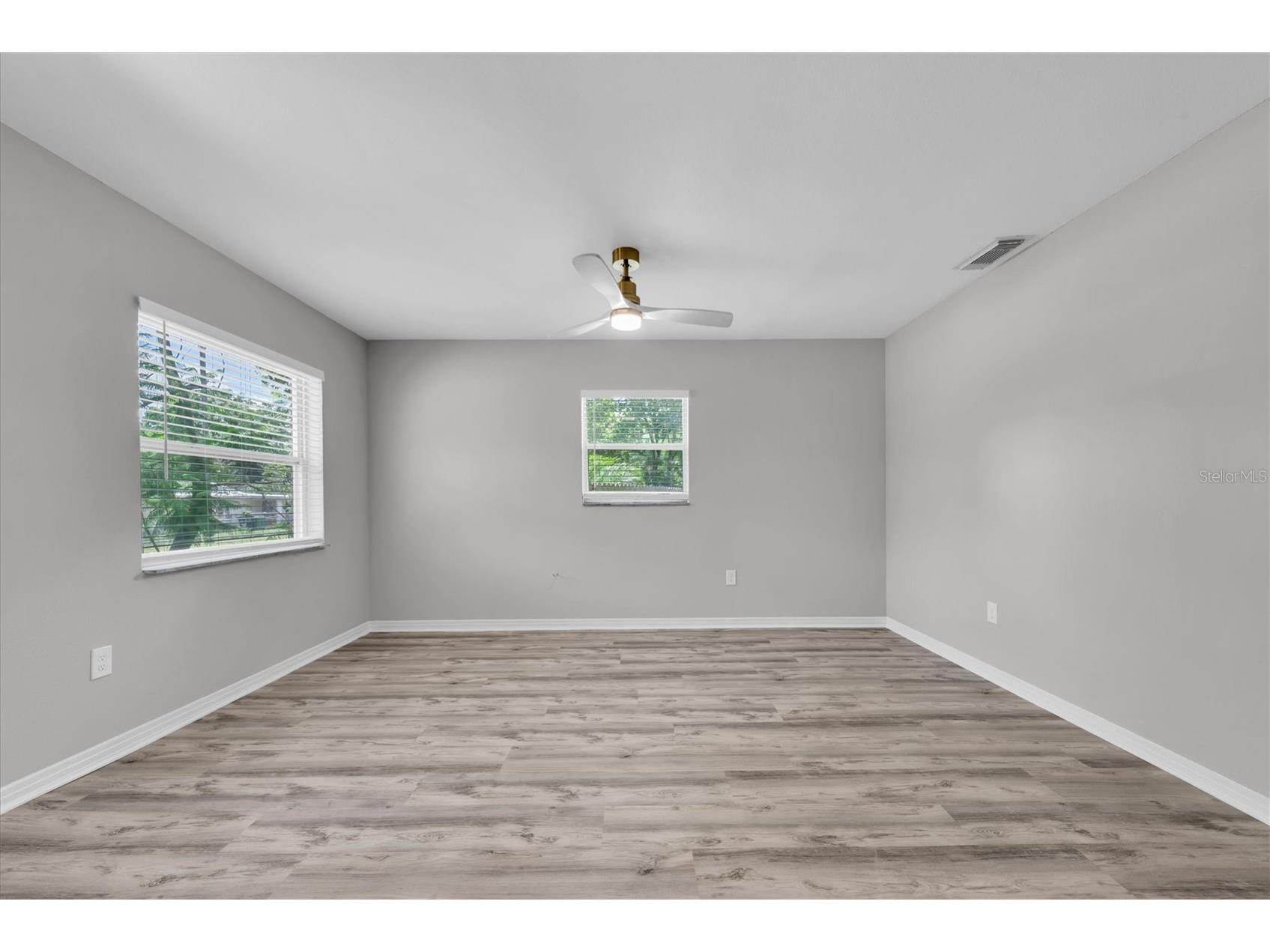 1808 S Club Court Tampa FL 33612 W7887397 image7