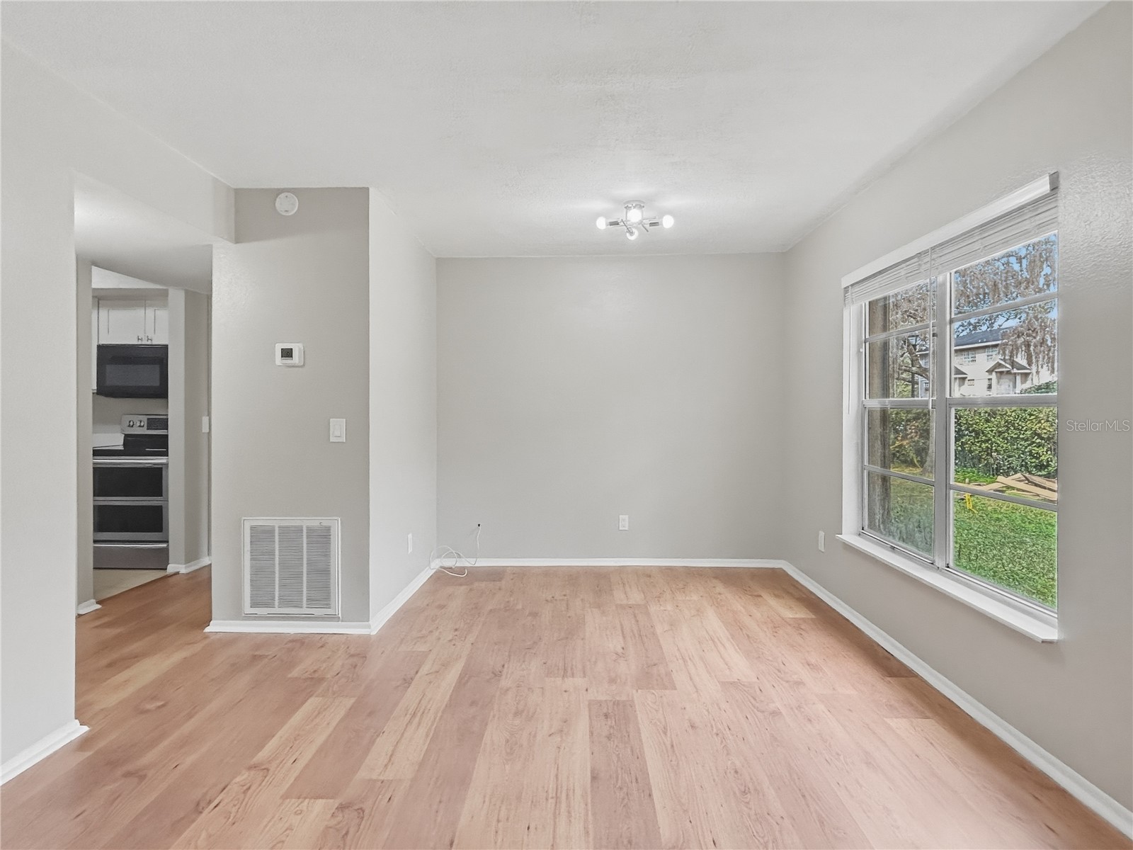 14324 Hanging Moss Circle #101 Tampa FL 33613 TB8478918 image9