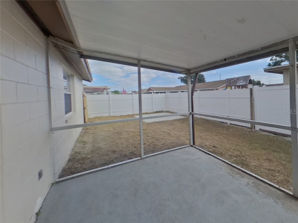  Tampa FL 33615 TB8450160 image15