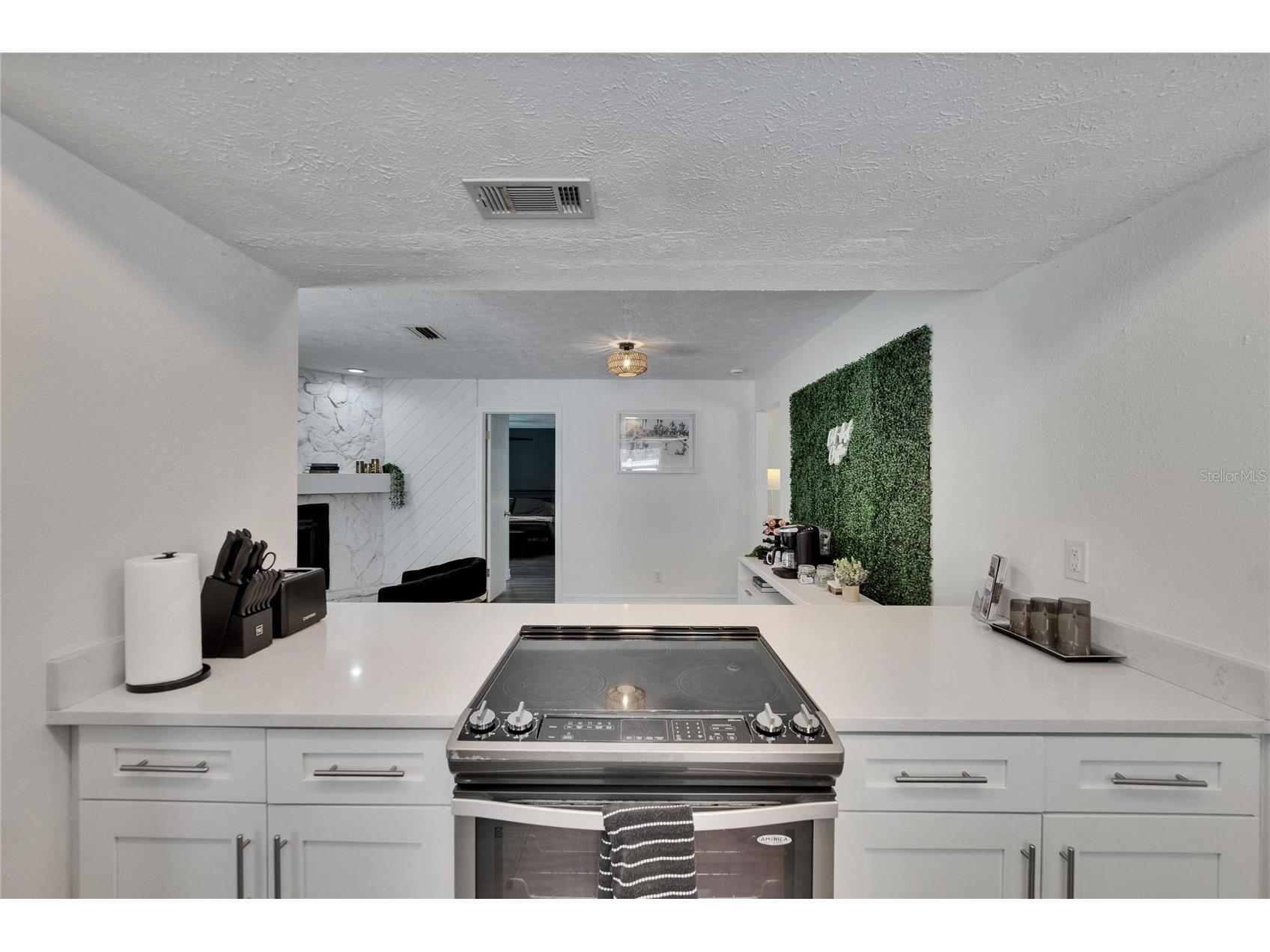  Tampa FL 33617 TB8471151 image32