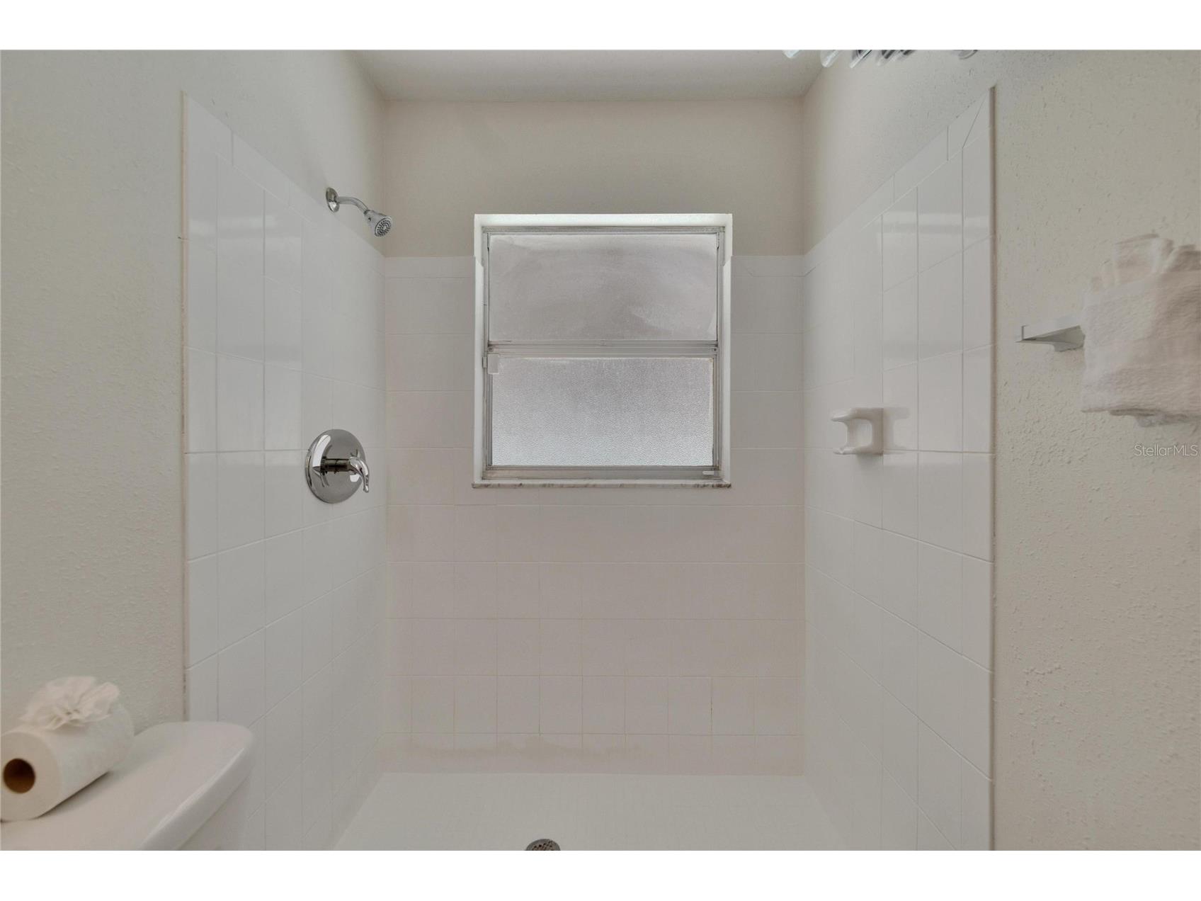  Tampa FL 33617 TB8471151 image44