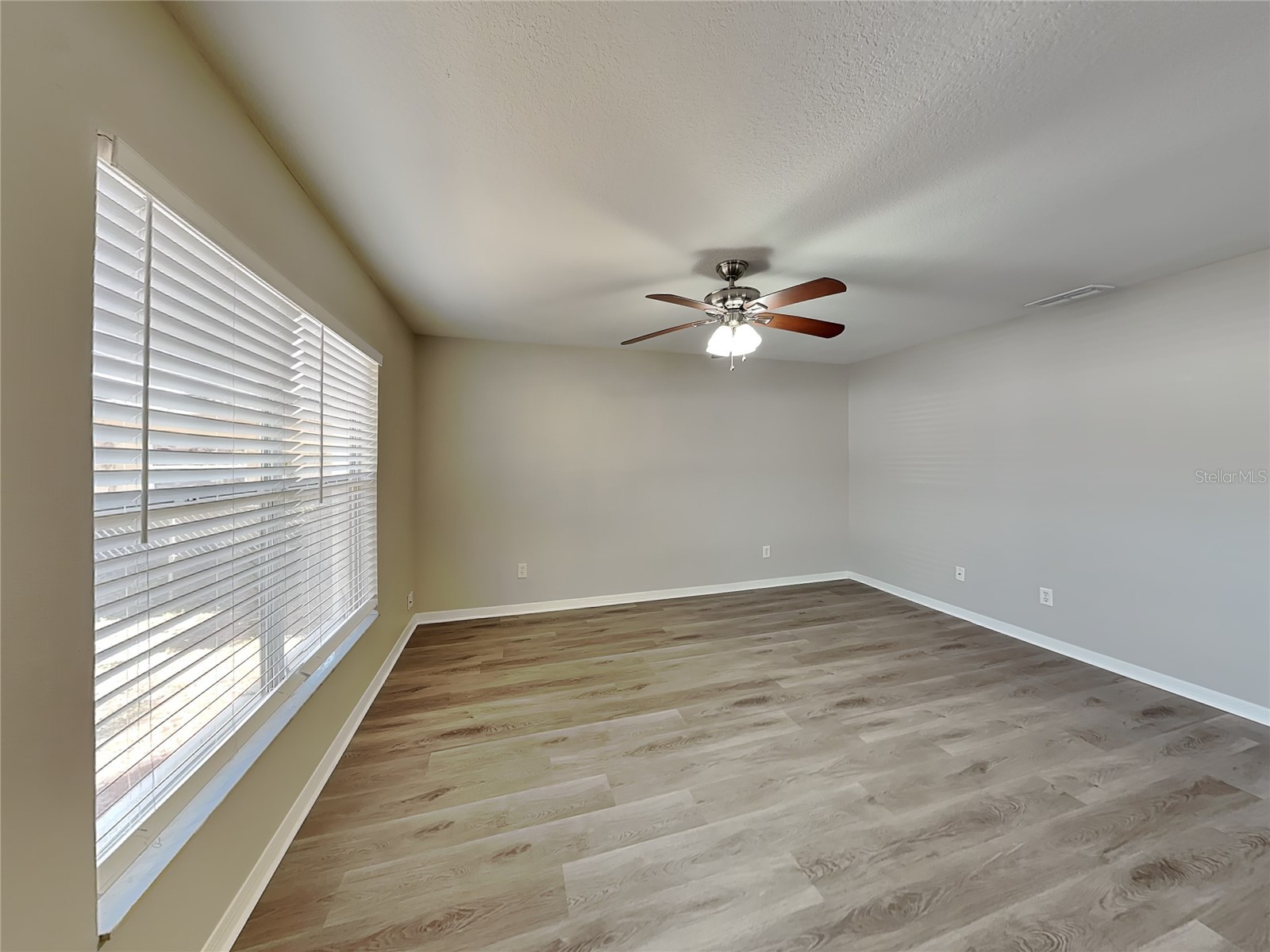  Tampa FL 33617 TB8475300 image2