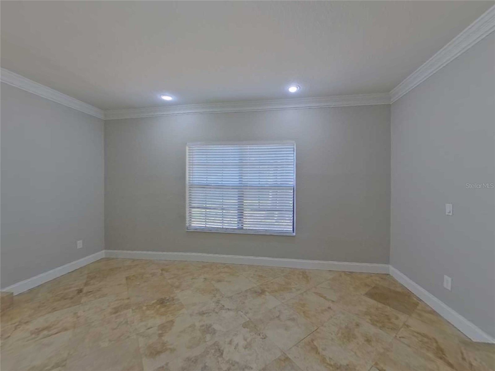  Tampa FL 33618 TB8468791 image15