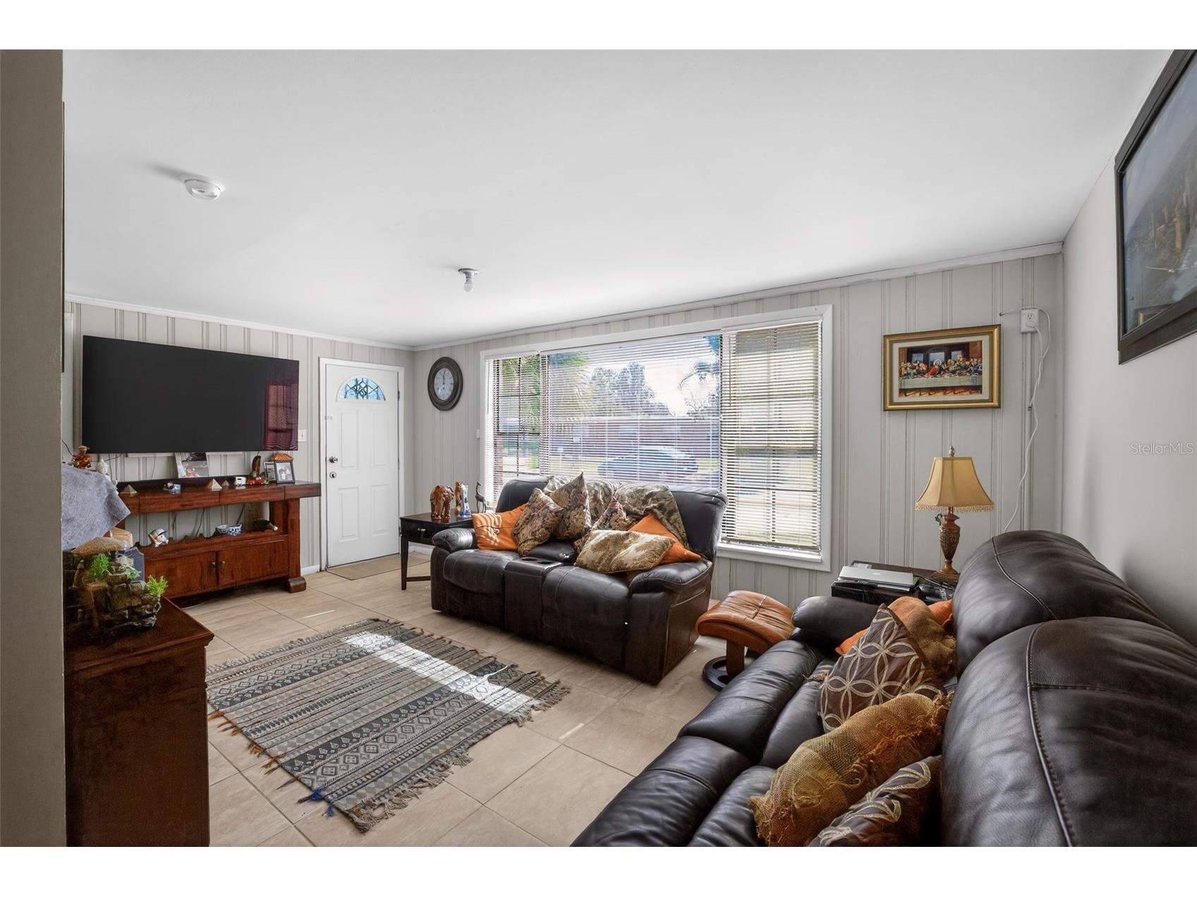 2015 Clarice Circle Tampa FL 33619 O6407905 image12