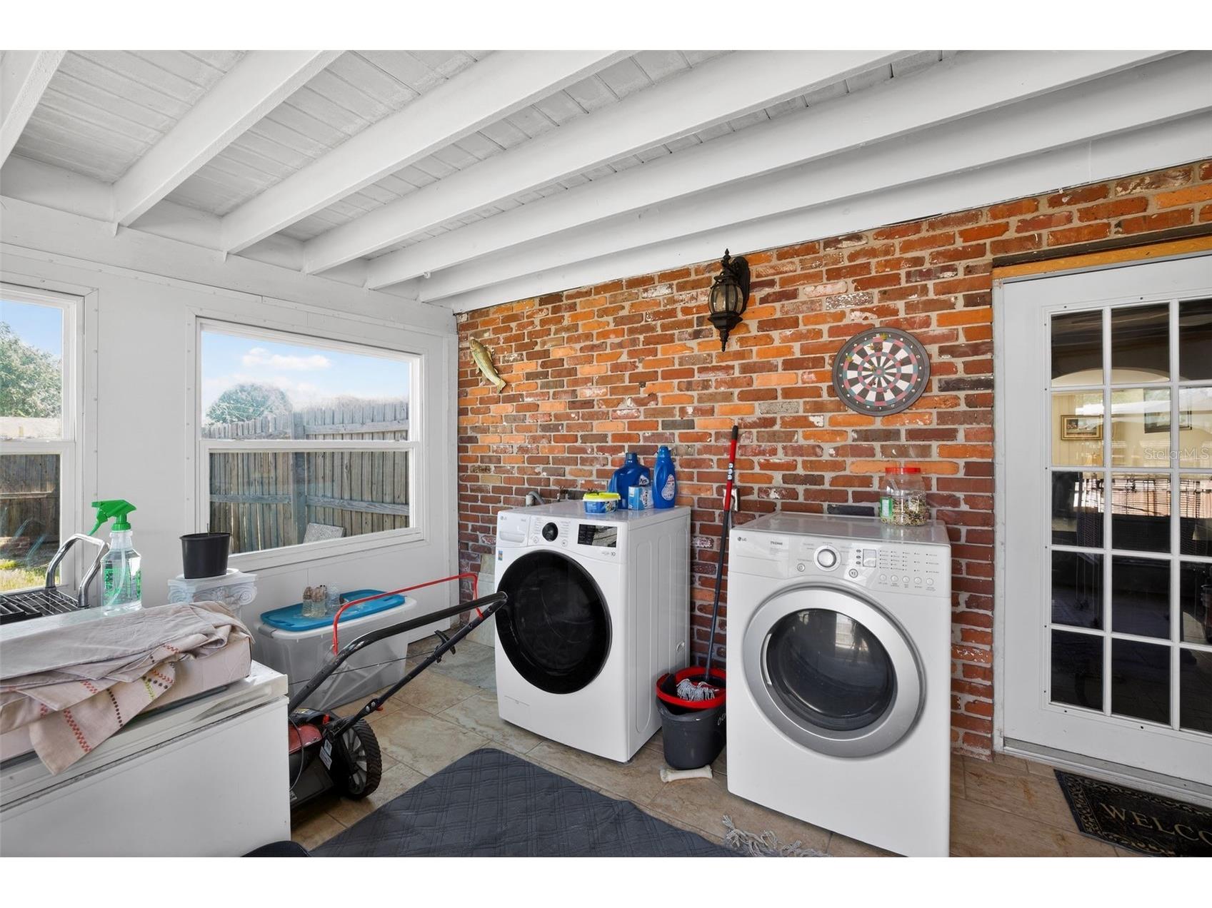 2015 Clarice Circle Tampa FL 33619 O6407905 image33