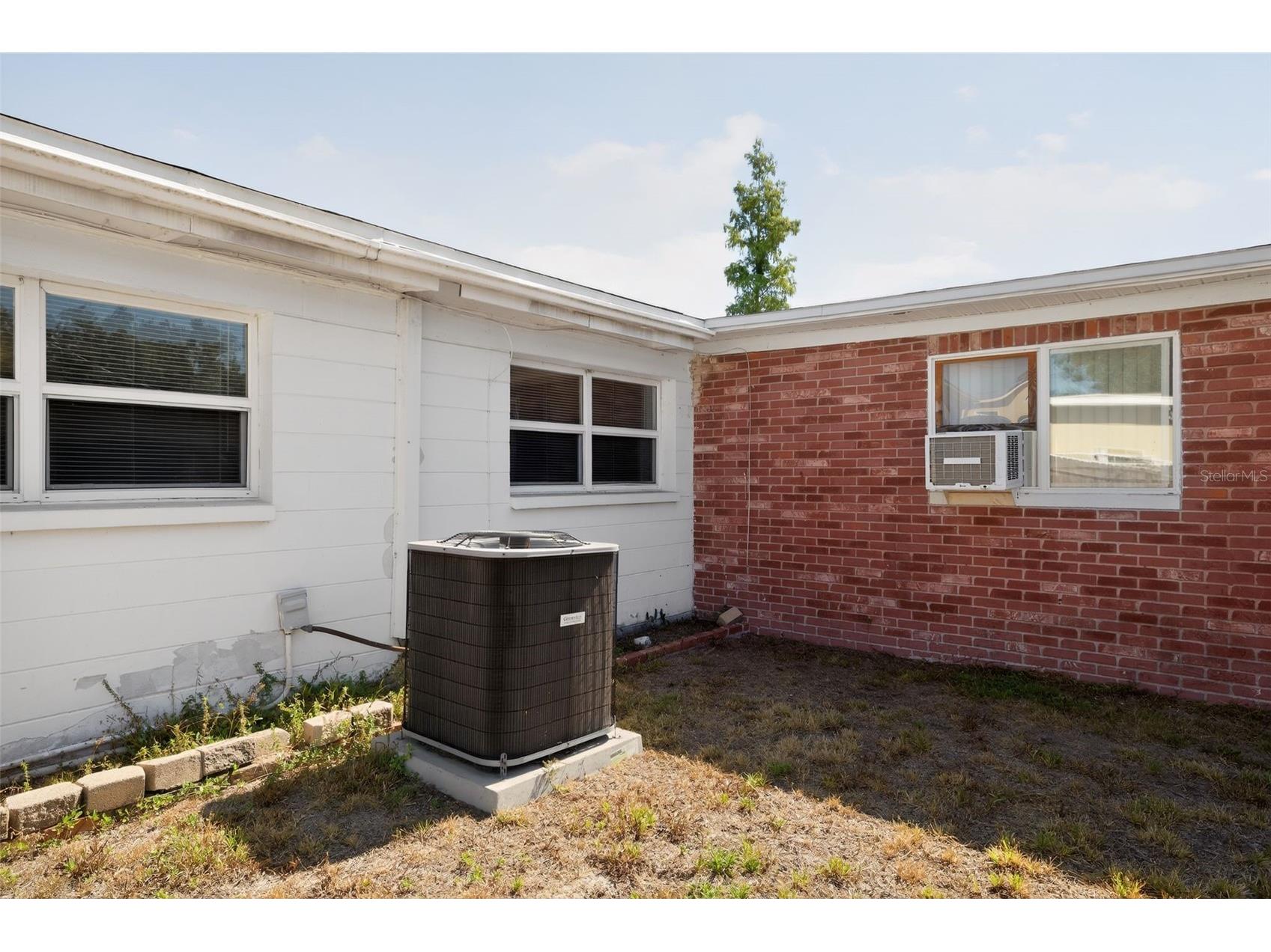 2015 Clarice Circle Tampa FL 33619 O6407905 image43