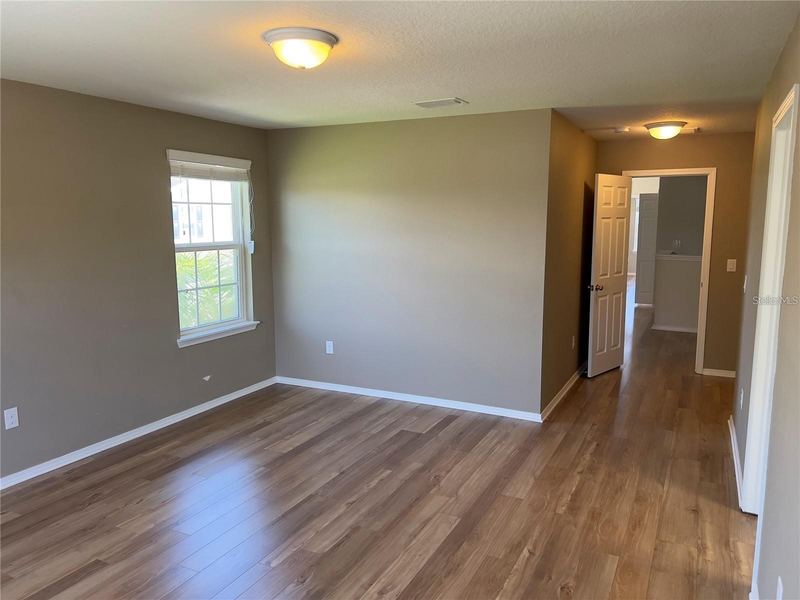 4782 White Sanderling Court Tampa FL 33619 TB8489256 image15