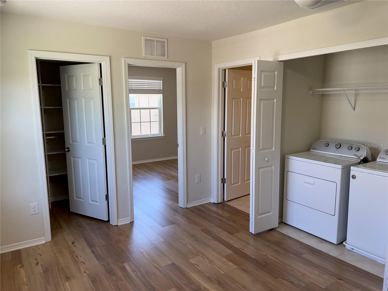 4782 White Sanderling Court Tampa FL 33619 TB8489256 image21