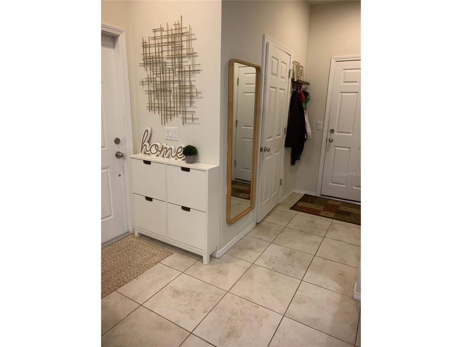4782 White Sanderling Court Tampa FL 33619 TB8489256 image6