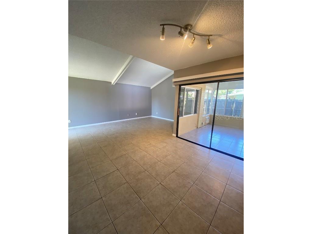  Tampa FL 33624 TB8428103 image6