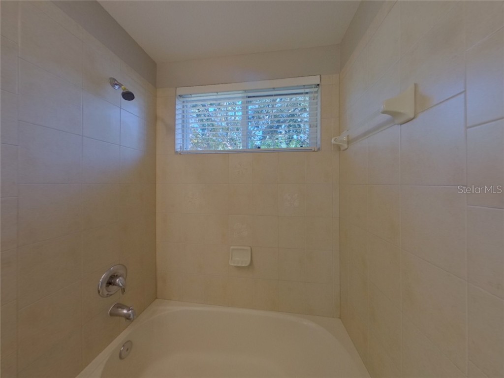  Tampa FL 33626 TB8455119 image15