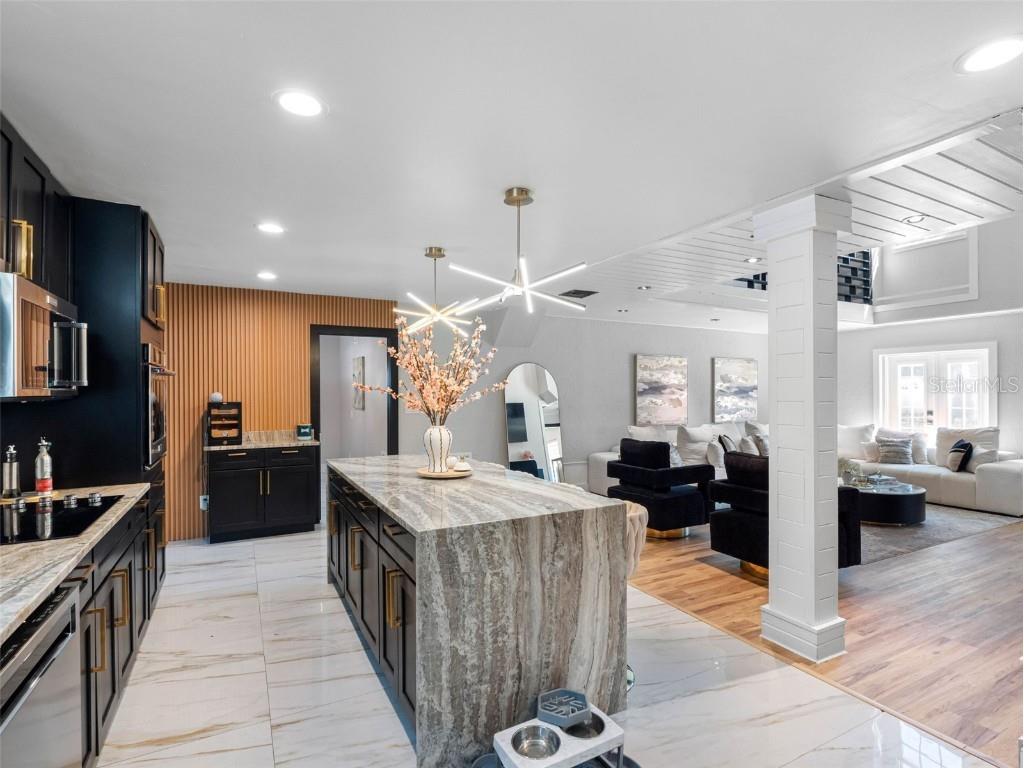  Tampa FL 33629 TB8449921 image14