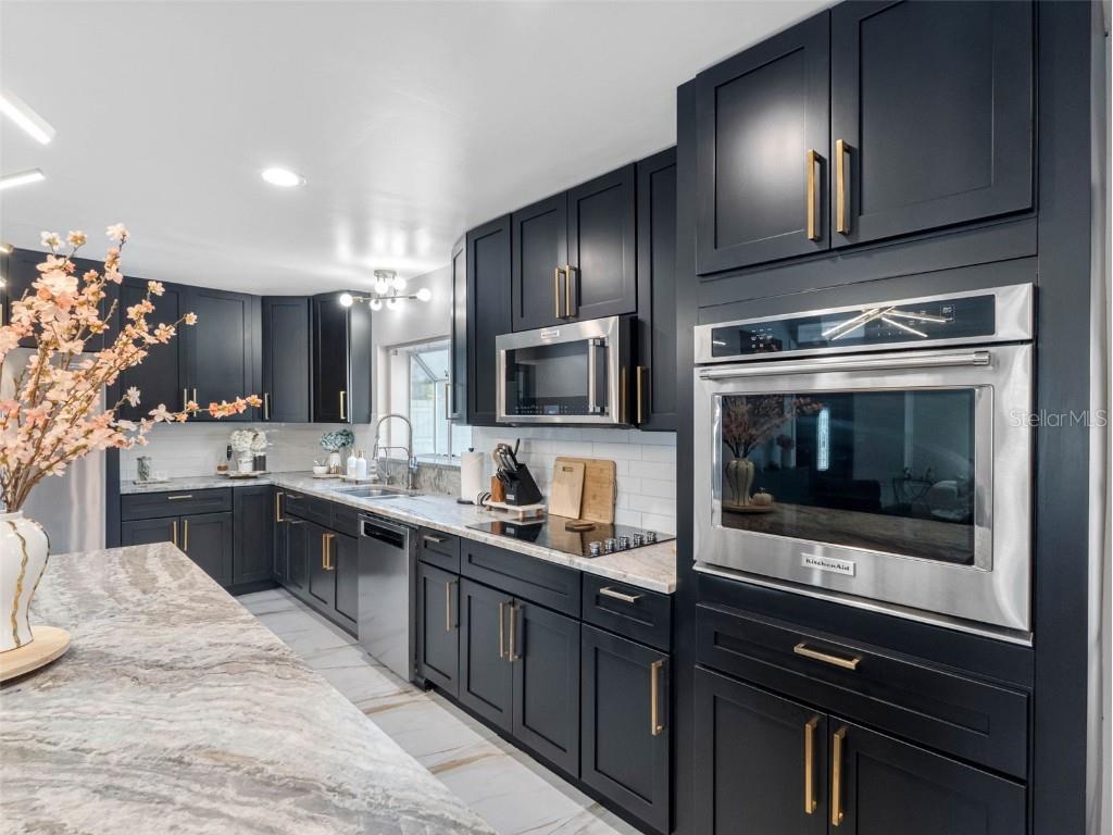  Tampa FL 33629 TB8449921 image16