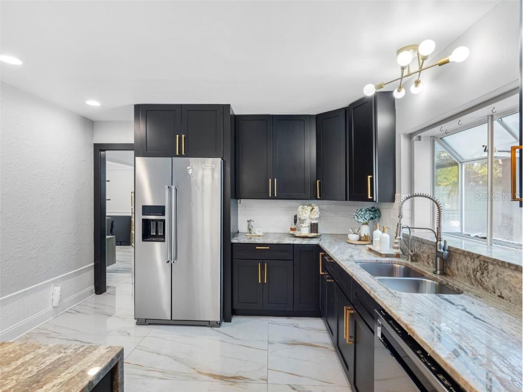  Tampa FL 33629 TB8449921 image17