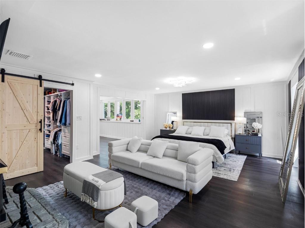  Tampa FL 33629 TB8449921 image25