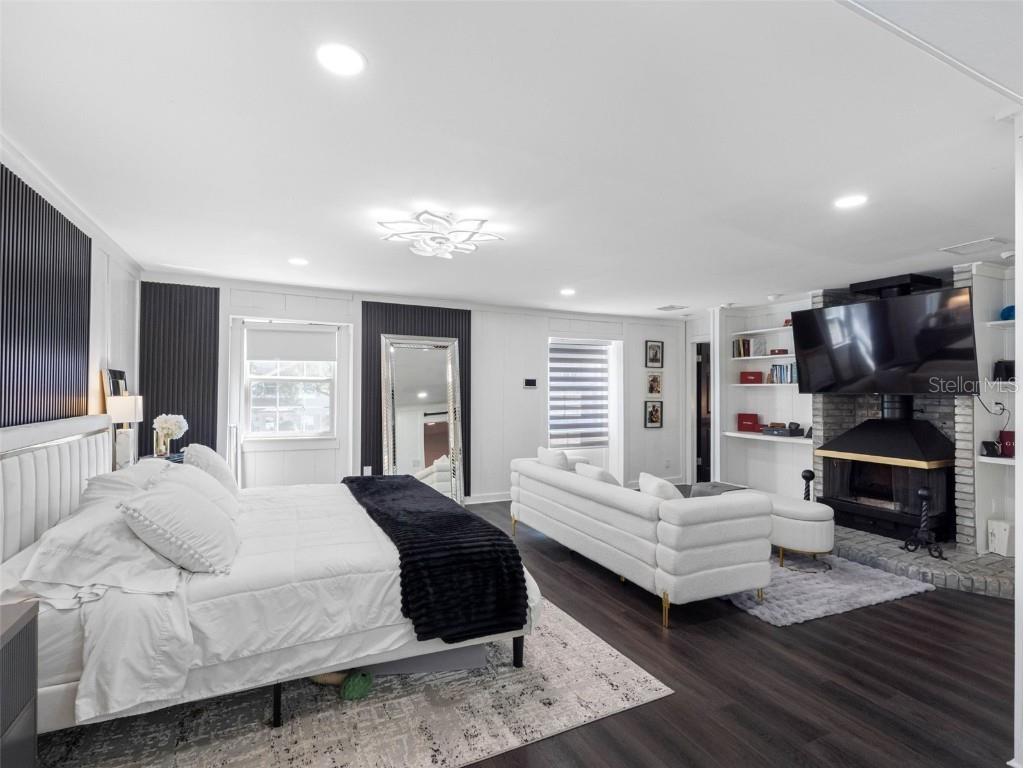  Tampa FL 33629 TB8449921 image26