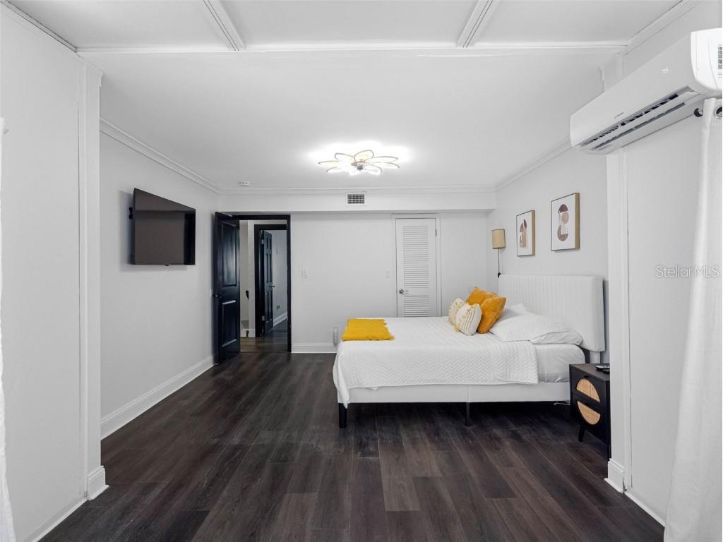  Tampa FL 33629 TB8449921 image36