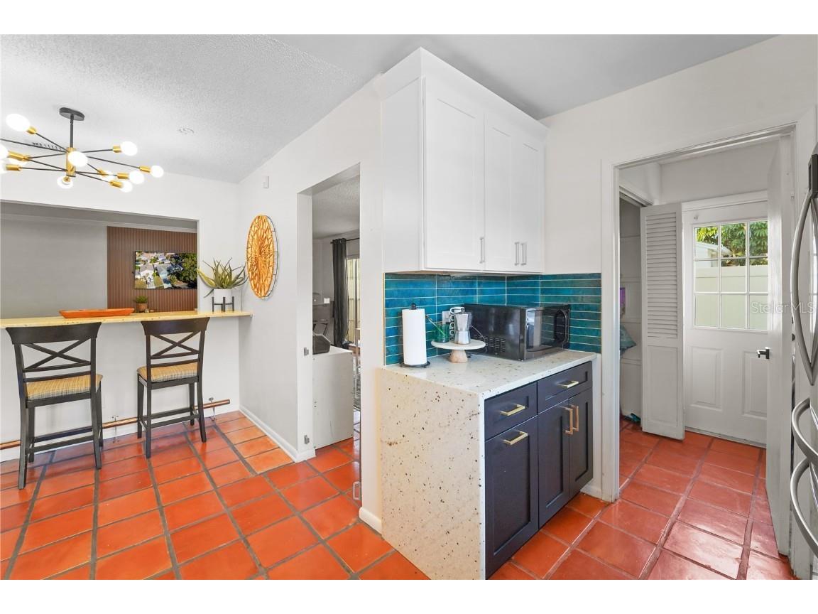 7523 Barry Road Tampa FL 33634 TB8455960 image15