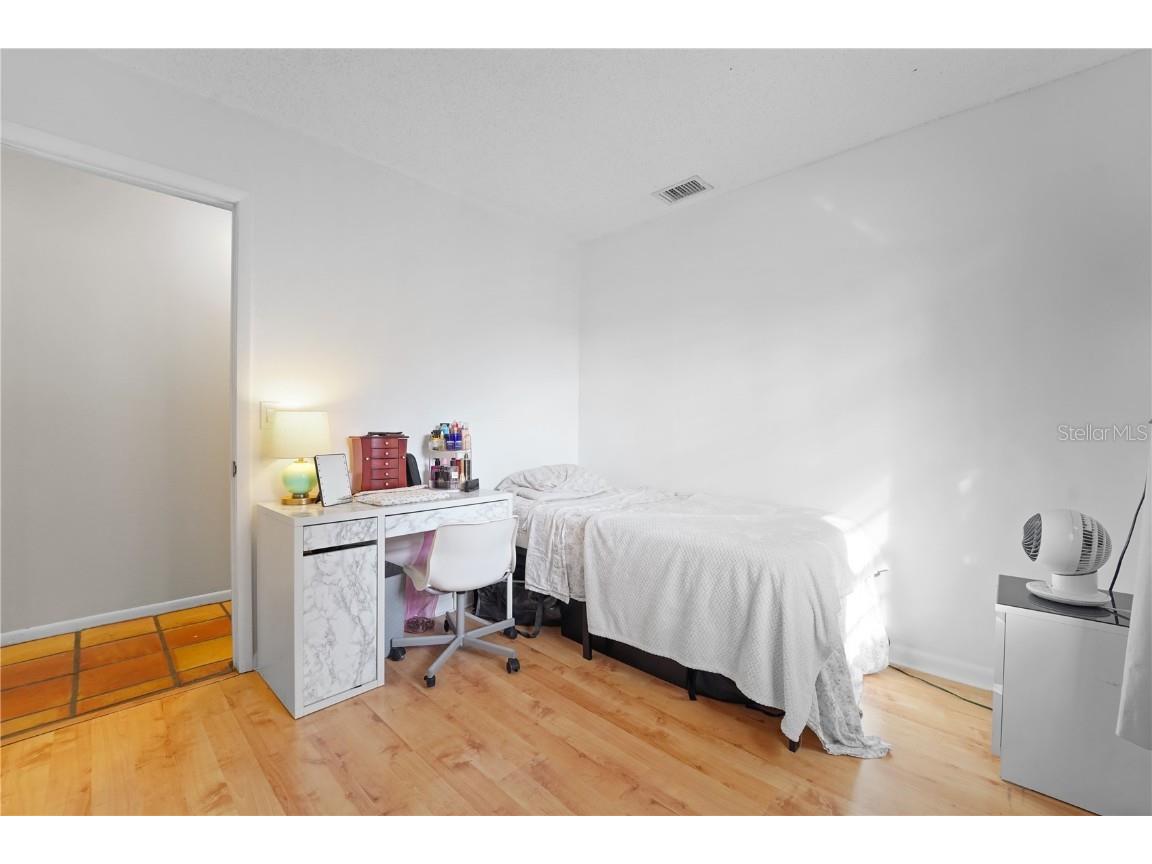 7523 Barry Road Tampa FL 33634 TB8455960 image24