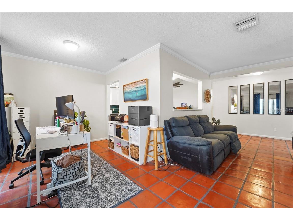 7523 Barry Road Tampa FL 33634 TB8455960 image9