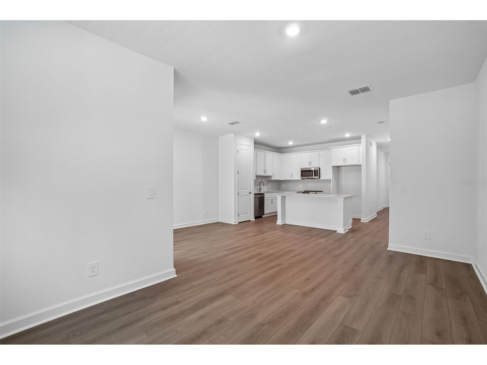 7522 Deer Valley Circle Tampa FL 33635 TB8510190 image11